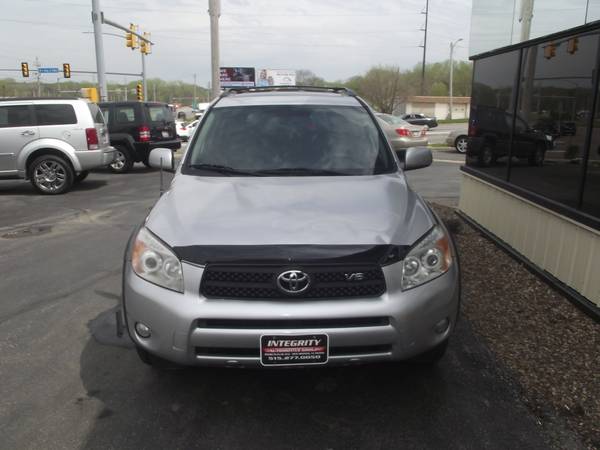 2006 Toyota Rav4 Sport 4x4 Sunroof Like New Tires for sale in Des Moines, IA – photo 7
