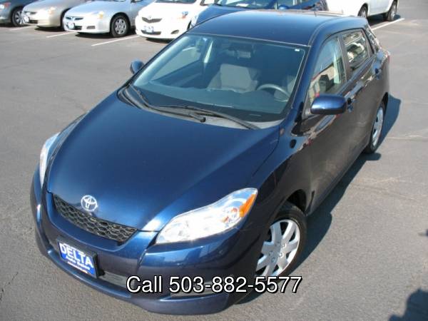 2010 Toyota Corolla Matrix 1 Owner Service Record via CARFAX - cars... for sale in Milwaukie, OR – photo 4