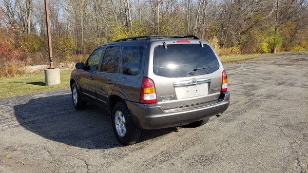 2003 Mazda Tribute ES - - by dealer - vehicle for sale in Grand Blanc, MI – photo 7