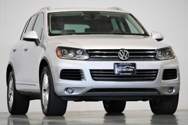 2011 VW TOUAREG 64K MILES 25MPG LUXURY PCKG PANO SUV GPS BACK UP CAM for sale in Portland, OR – photo 5