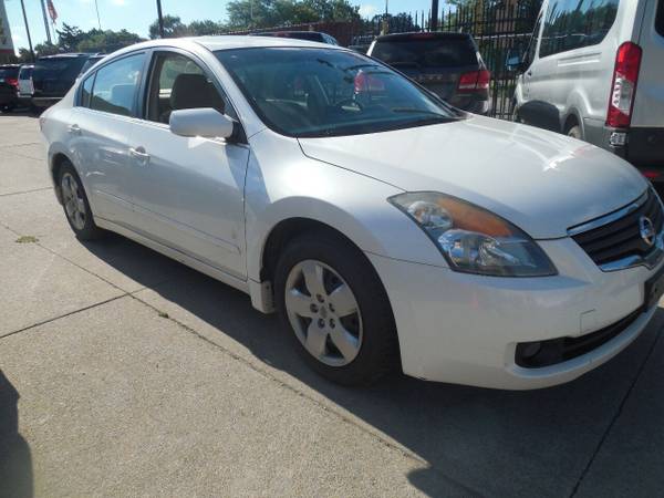2008 Nissan Altima S runs and drives great ! - - by for sale in Hazel Park, MI – photo 2