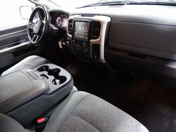 2014 Ram 1500 Big Horn !!Bad Credit, No Credit? NO PROBLEM!! - cars... for sale in WAUKEGAN, IL – photo 16