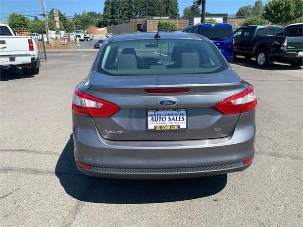 2014 Ford Focus SE 4dr Sedan - cars & trucks - by dealer - vehicle... for sale in Albany, OR – photo 6