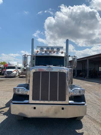 2015 Peterbilt 389 - - by dealer - vehicle automotive for sale in San Benito, TX – photo 3