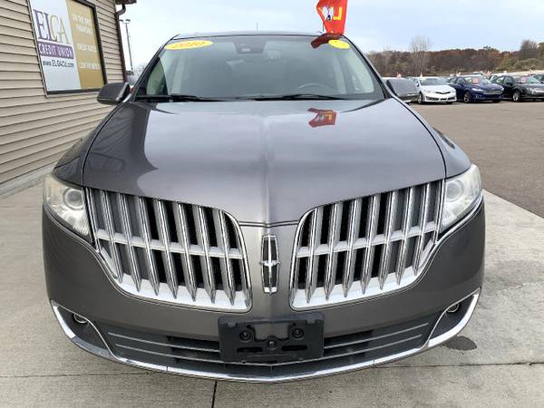 2010 Lincoln MKT 4dr Wgn 3.5L AWD w/EcoBoost - cars & trucks - by... for sale in Chesaning, MI – photo 2