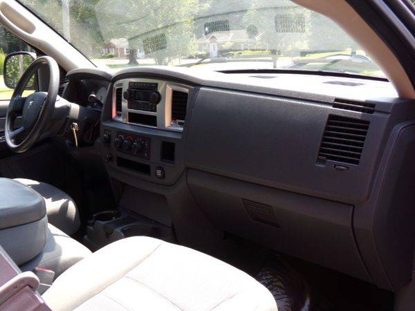 2007 Dodge Ram 1500 SLT Quad Cab 4WD for sale in Madison , OH – photo 9