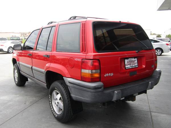 1993 *Jeep* *Grand Cherokee* *4dr Laredo 4WD* Red for sale in Omaha, NE – photo 5