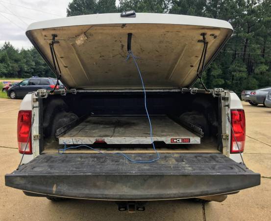 2013 RAM 1500 ST 4WD Bed Cover (White) Work Truck $11,500 w/2,000 down for sale in Brandon, MS – photo 5