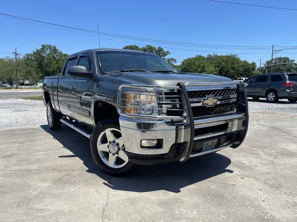 2011 Chevy 2500 HD Crew 2WD LTZ - Leather - Sunroof - 1 Owner - cars for sale in Gonzales, LA – photo 2