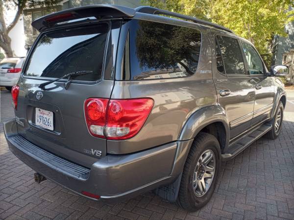 2007 Toyota Sequoia Limited 8 Passenger, DVD, Leather, Sunroof for sale in San Jose, CA – photo 7