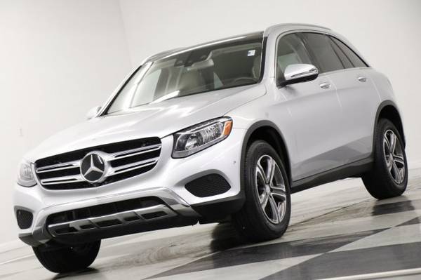 SLEEK 2016 Mercedes Benz *HEATED COOLED LEATHER w GPS* GLC 300 for sale in Clinton, MO – photo 17