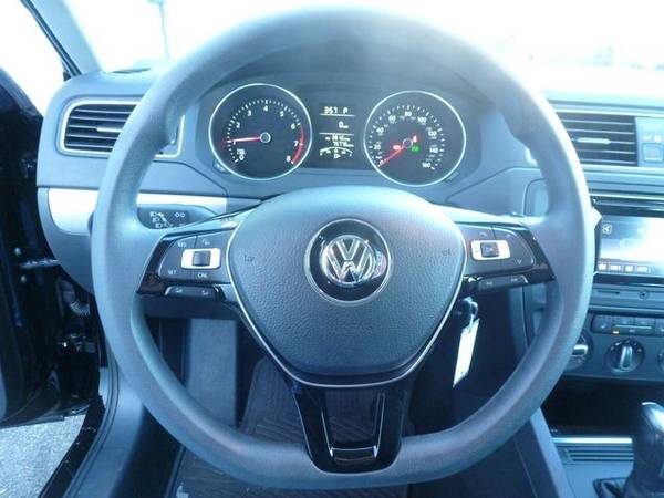 2017 Volkswagen Jetta - As little as $800 Down... - cars & trucks -... for sale in Mooresville, NC – photo 12