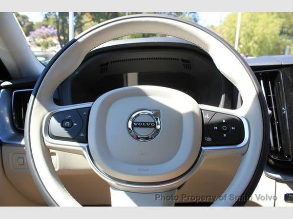 2020 Volvo XC60 T5 AWD Momentum SAVE 6,600 OFF MSRP - cars & trucks... for sale in San Luis Obispo, CA – photo 18