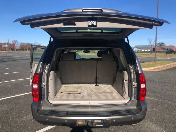 2007 Chevy TAhoe 4WD - cars & trucks - by dealer - vehicle... for sale in Fredericksburg, VA – photo 19