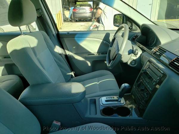 2007 *Ford* *Five Hundred* *4dr Sedan SEL FWD* Silve - cars & trucks... for sale in Woodbridge, District Of Columbia – photo 9