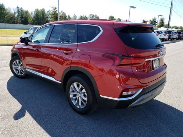 2019 Hyundai Santa Fe SE 2.4 suv Scarlet Red for sale in Fayetteville, AR – photo 9