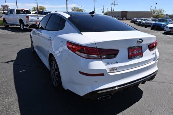 2019 Kia Optima EX - - by dealer - vehicle automotive for sale in Ontario, OR – photo 12