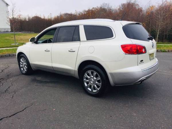 2011 Buick Enclave 3rd row--WE FINANCE EVERYONE - cars & trucks - by... for sale in burlington city, NJ – photo 7