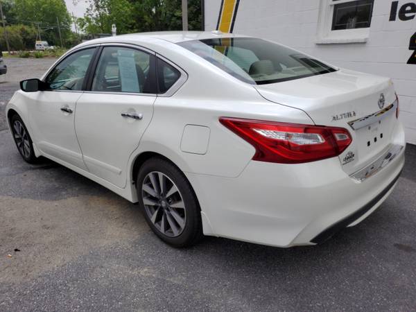 !!!2016 Nissan Altima 2.5 SV!!! 1-Owner/Back Up Camera/Dr Side P Seat for sale in Lebanon, PA – photo 5