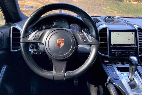 2013 Porsche Cayenne GTS Sport Utility 4D SUV - cars & trucks - by... for sale in Sykesville, MD – photo 15