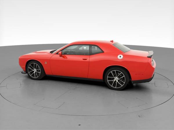 2017 Dodge Challenger R/T Scat Pack Coupe 2D coupe Red - FINANCE -... for sale in Oak Park, IL – photo 6