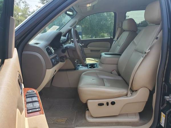 2014 Chevrolet Silverado 2500 HD Crew Cab 4WD LTZ Pickup 4D 8 ft Trade for sale in Harrisonville, MO – photo 5