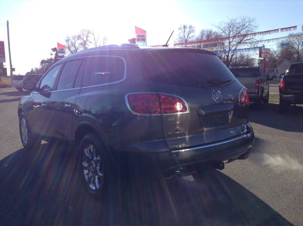 2010 Buick Enclave CXL - cars & trucks - by dealer - vehicle... for sale in Cambridge, MN – photo 3