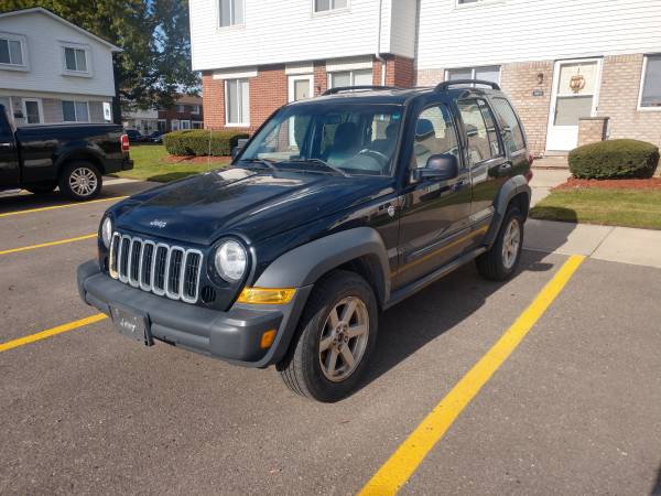 2006 Jeep Liberty $1800 OBO for sale in Riverview, MI