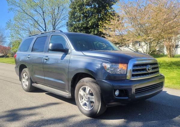 Toyota sequoia limited for sale in Nashville, TN – photo 2