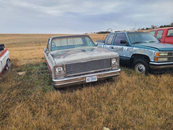 1979 Chevrolet c10 pick up - cars & trucks - by owner - vehicle... for sale in Hay Springs, SD – photo 3