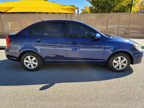 2009 Hyundai Accent low miles - cars & trucks - by owner - vehicle... for sale in Albuquerque, NM – photo 2