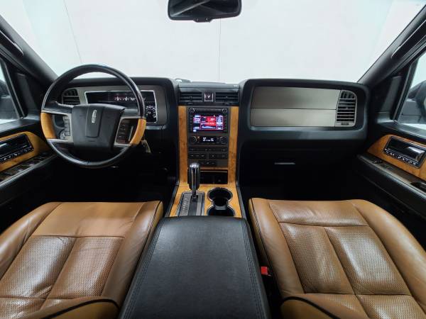 2011 Lincoln Navigator L! 4WD! Nav! Backup Cam! Htd&Cld Seats! DVD!... for sale in Suamico, WI – photo 16