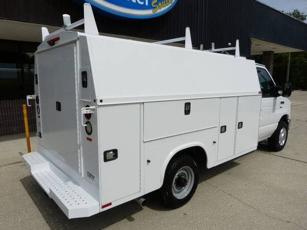 2015 Ford Econoline Commercial Cutaway 5 4L V8 E-35 - cars & for sale in Other, AL – photo 5