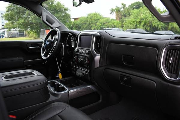 2019 Chevrolet Silverado 1500 LTZ 4x4 4dr Crew Cab 5 8 ft SB Pickup for sale in Miami, NY – photo 18