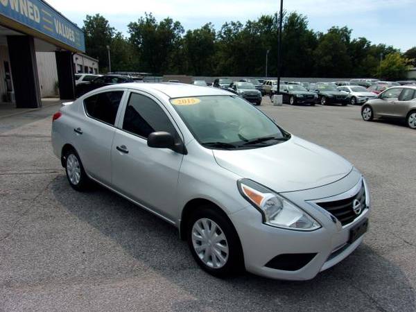 2015 Nissan Versa 4dr Sdn CVT 1.6 S Plus - cars & trucks - by dealer... for sale in Bethany, OK – photo 3