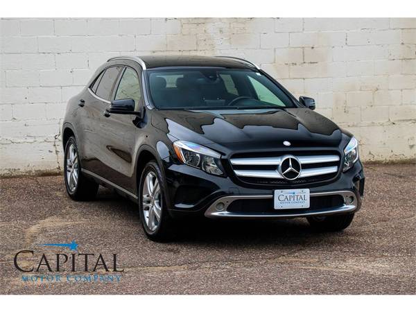 Sleek 2016 Mercedes-Benz GLA 250 Crossover w/Navigation, Keyless GO! for sale in Eau Claire, WI – photo 16