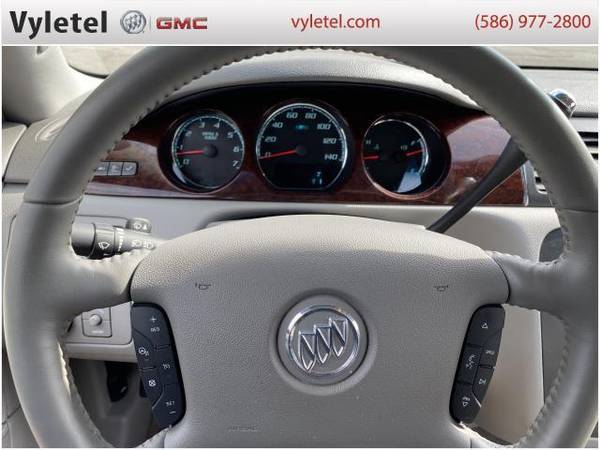 2011 Buick Lucerne sedan 4dr Sdn CXL - Buick Cyber Gray Metallic for sale in Sterling Heights, MI – photo 20