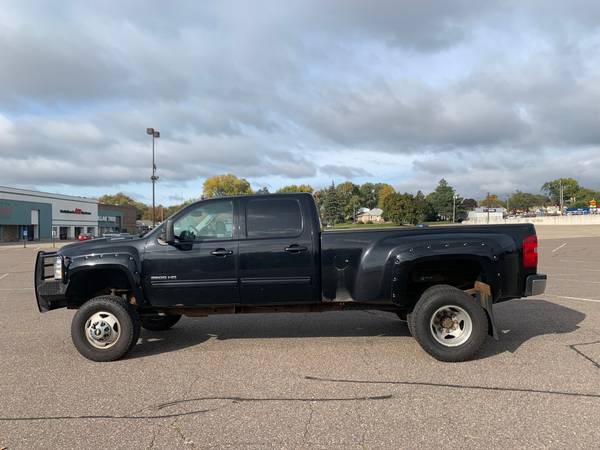 2011 Chevy Silverado Duramax Lifted with brand new tires! for sale in Minneapolis, WI – photo 8
