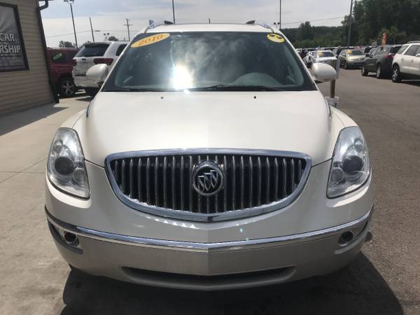 **LEATHER!! 2010 Buick Enclave FWD 4dr CXL w/2XL for sale in Chesaning, MI – photo 2