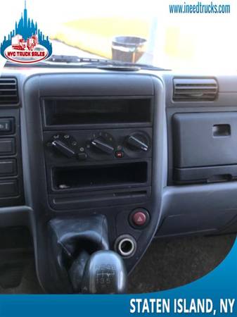 2007 MITSUBISHI FUSO FE180 MANUAL TRANSMISSION 20' FEET -New Haven for sale in Staten Island, CT – photo 11