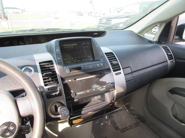 2008 Toyota Prius 4-Door Liftback - cars & trucks - by dealer -... for sale in Moorhead, ND – photo 23