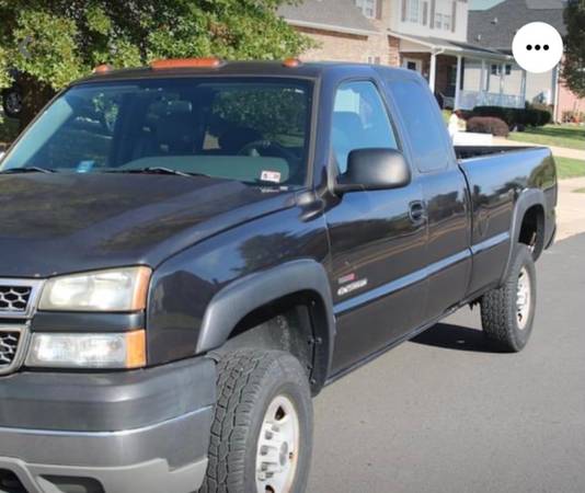 2005 Chevy silverado 2500hd - cars & trucks - by owner - vehicle... for sale in Reva, VA – photo 2