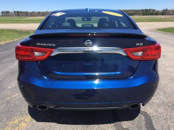 17 Maxima SR. LOADED for sale in Wisconsin Rapids, WI – photo 7
