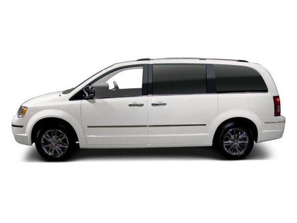 2010 Chrysler Town Country Touring Plus TRUSTED VALUE PRICING! for sale in Lonetree, CO – photo 4