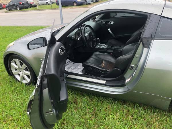 2005 Nissan 350Z Touring Excellent Condition - cars & trucks - by... for sale in Miami, FL – photo 9