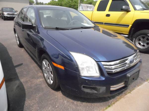 2007 Ford Fusion - cars & trucks - by dealer - vehicle automotive sale for sale in Bloomer, WI – photo 2