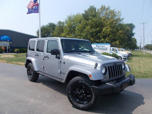 2015 Jeep Wrangler Unlimited 4WD 4dr Sahara for sale in Frankenmuth, MI – photo 8