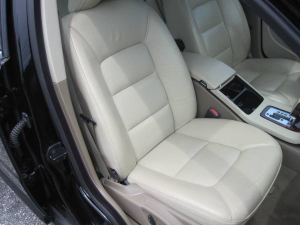 2008 VOLVO V70 WAGON 3.2 **CLEAN AND WELL MAINTAINED**TURN-KEY... for sale in Hickory, NC – photo 20