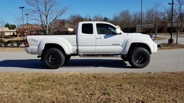 2008 Toyota Tacoma - cars & trucks - by owner - vehicle automotive... for sale in Greenville, SC – photo 9