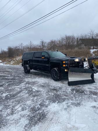 2018 Chevy 2500 ltz - cars & trucks - by owner - vehicle automotive... for sale in Negaunee, WI – photo 3